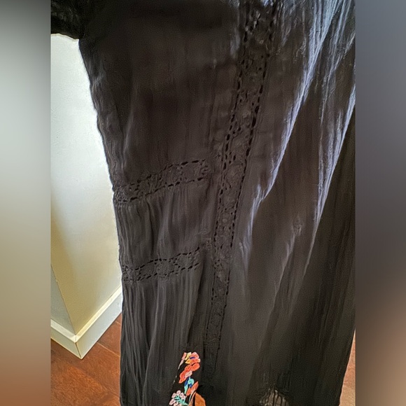 FREE PEOPLE BLACK Small perfectly Victorian embroidered dress.
#221 - Picture 11 of 12